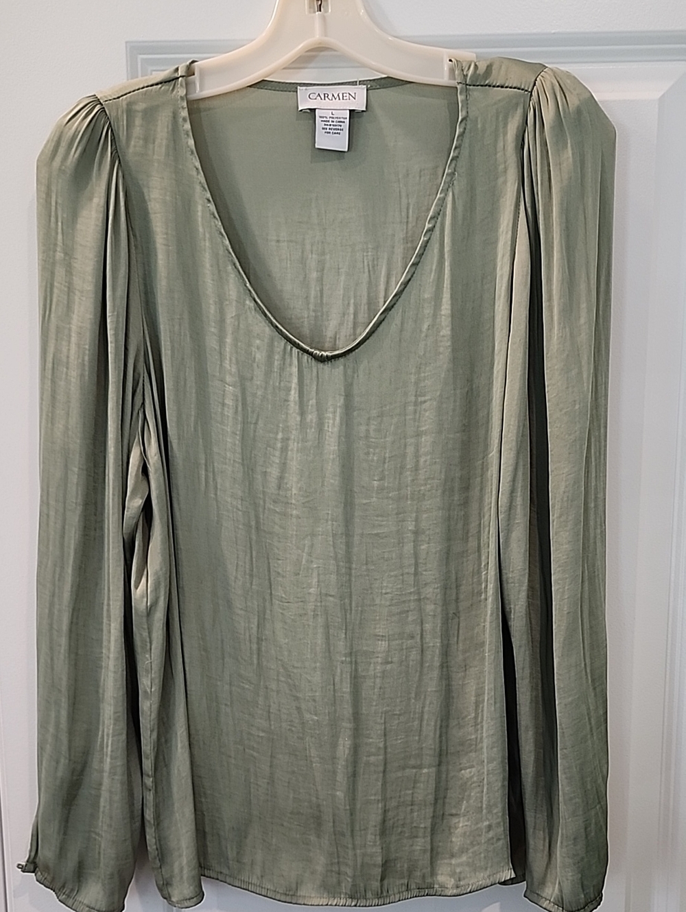 Carmen Sage Green Long-Sleeve V-Neck Blouse Large